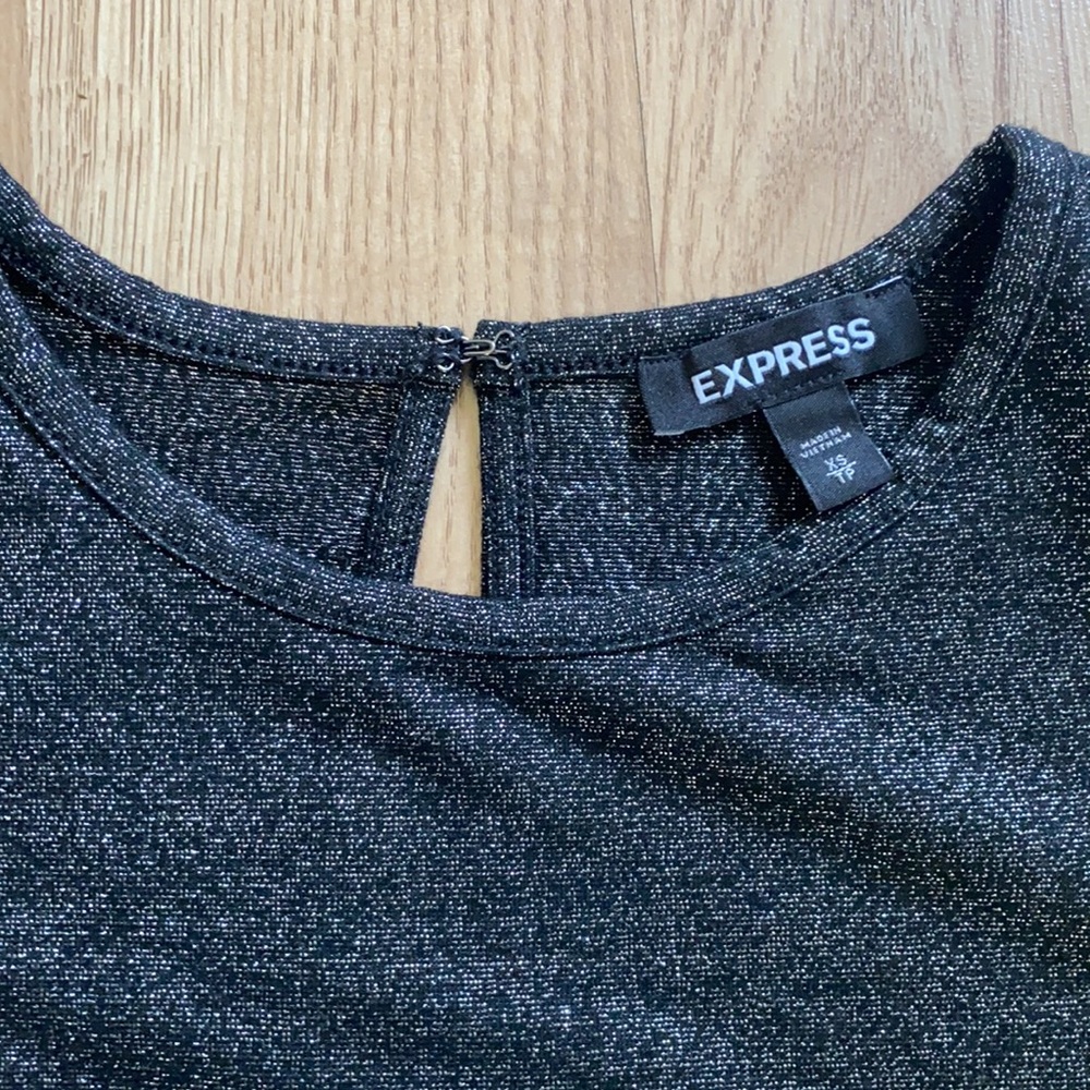Express top - Picture 3 of 4